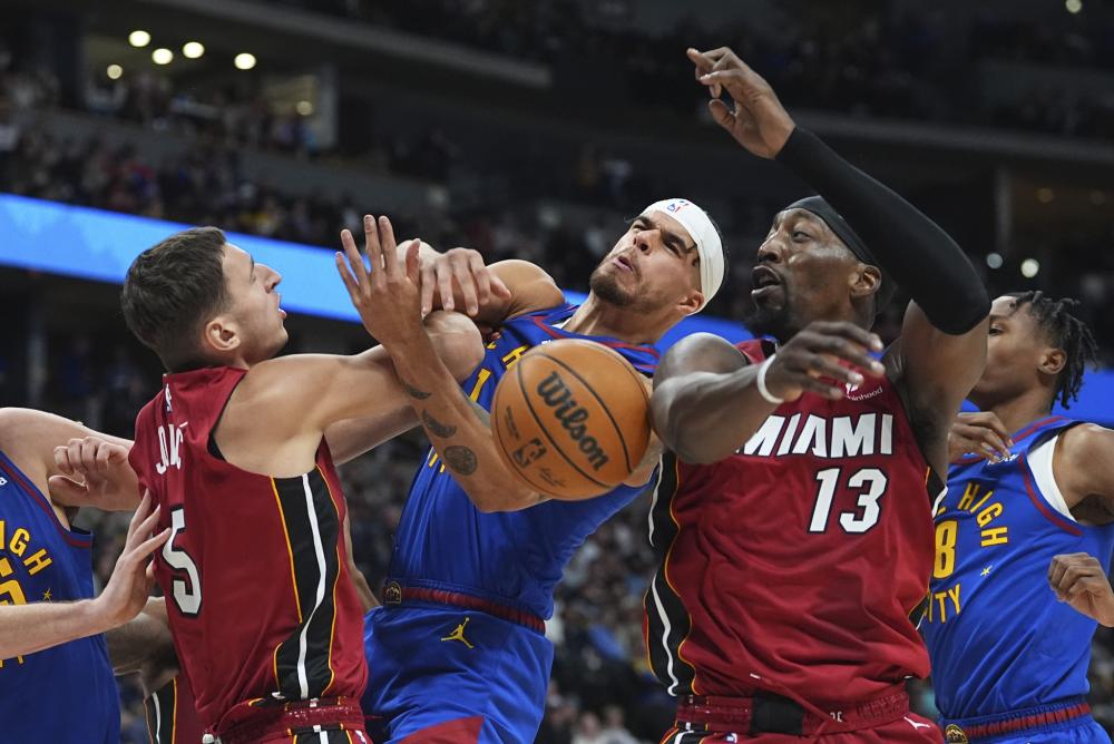 滑甚至经营 滑甚至经营