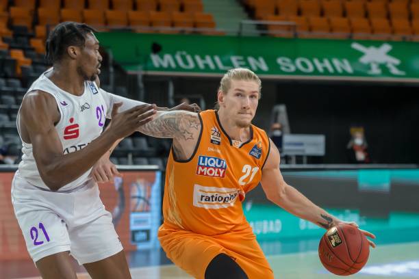 除了战术变 除了战术变